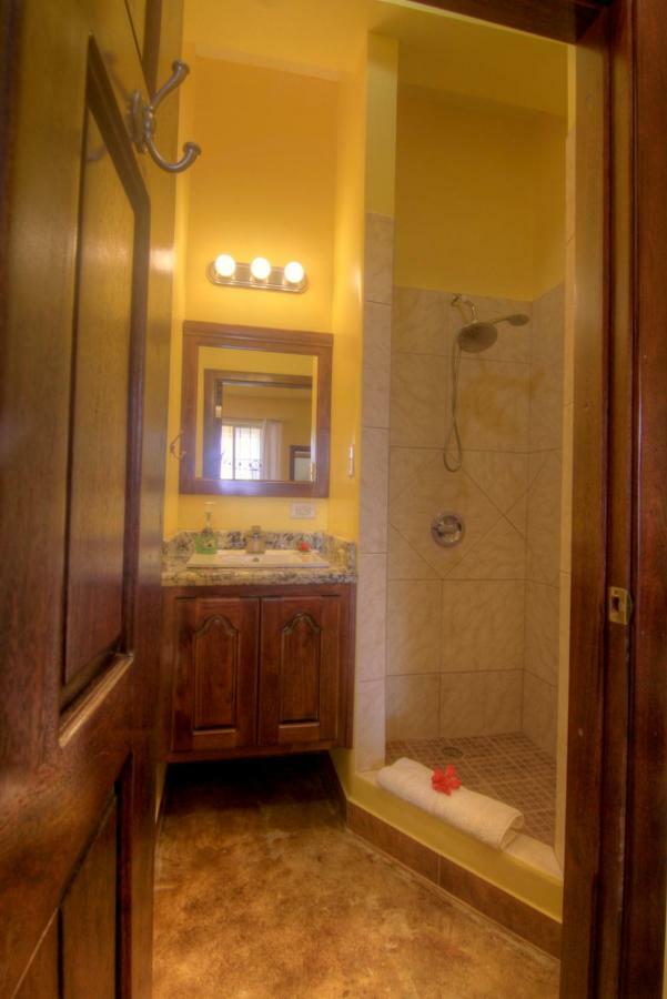 The White Horse Inn - Hopkins Village Beach Belize Kamer foto